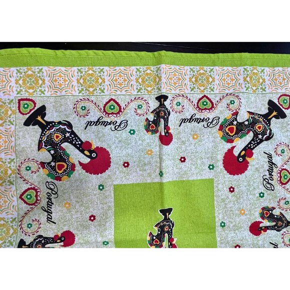 Vintage Portugal table topper - vintage linens 28”x28” - Picture 3 of 10